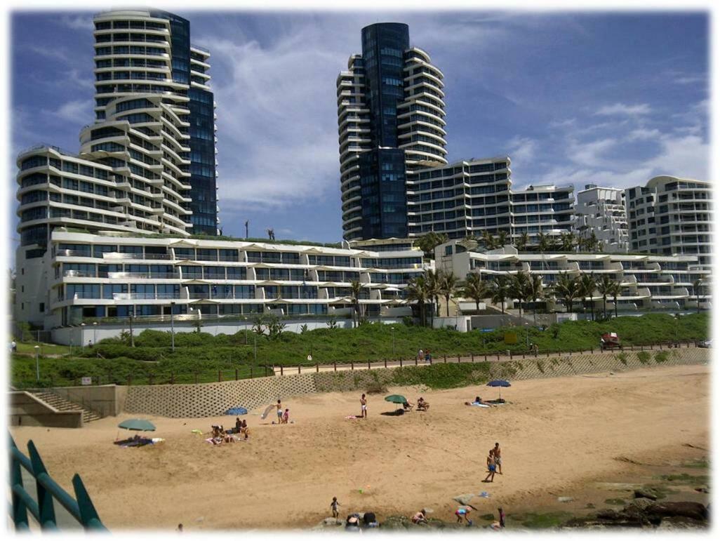 Beachfront Luxury @ Umhlanga Durban Eksteriør billede
